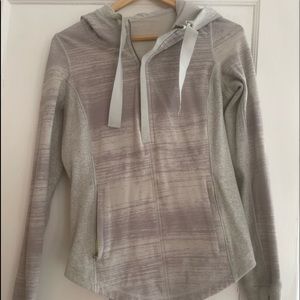 lililemon szxs hoodie - perfect condition